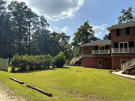 4th image of 71091 Dee Ln