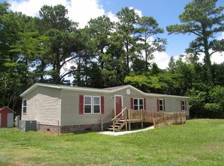 931 Old Winberry Rd, Newport, NC 28570