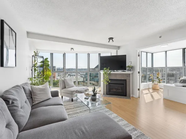 1128 Quebec St #1603, Vancouver, BC V6A 4E1