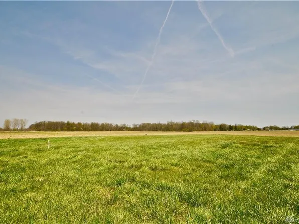 15 Harvest Dr, Arcanum, OH 45304
