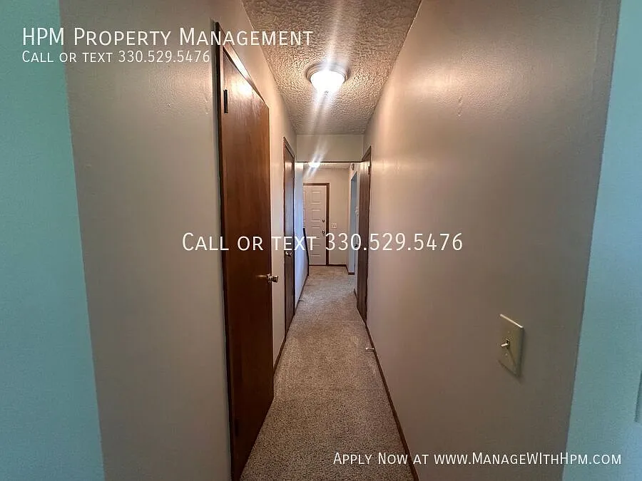 2 bed, 1.5 bath, 1024 sqft, $895 — Photo 3