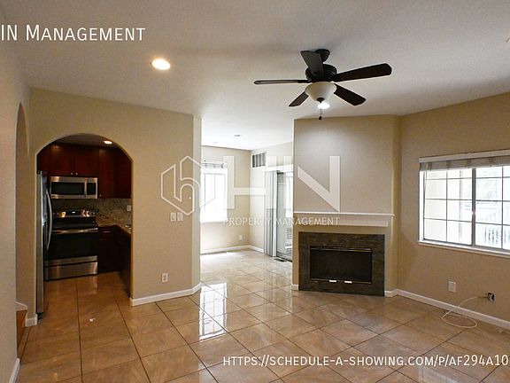 4th image of 527 Arbor Way