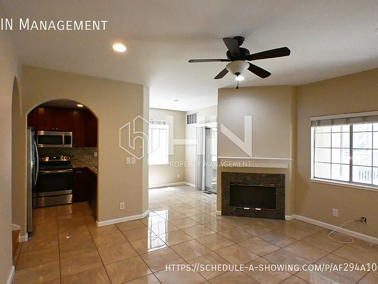 527 Arbor Way #- — Photo 4
