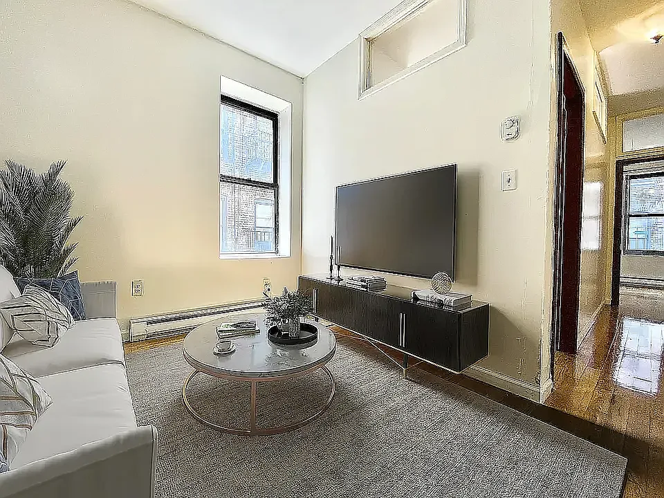 367 Edgecombe Ave #44