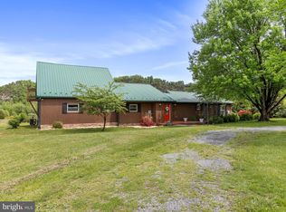 1063 George Arnold Ln, Green Spring, WV 26722