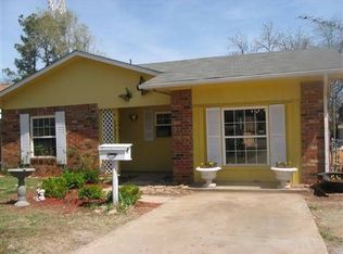 411 S 9th St, Tecumseh, OK 74873