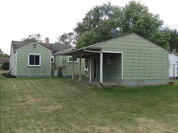 4th image of 112 W Harmon Dr