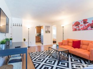21 Oxford Cir #1, Belmont, MA 02478