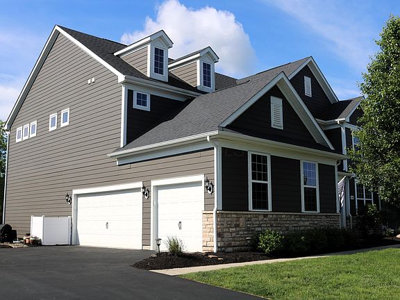 3rd image of 298 Clubhouse Dr