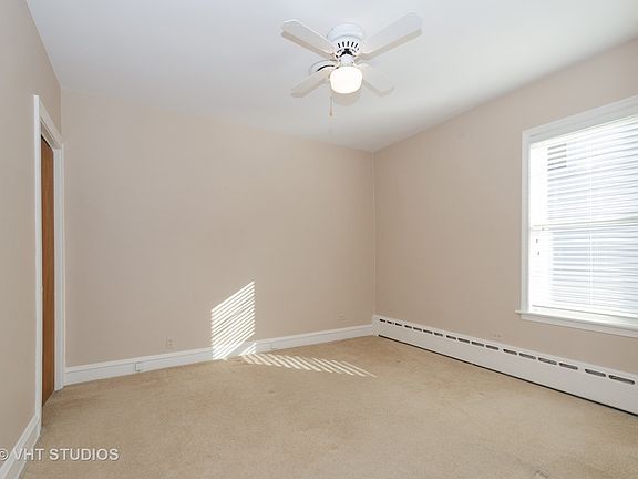 5th image of 2646 Lincolnwood Dr