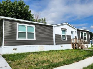 1366 Trinidad Ln, Moscow Mills, MO 63362