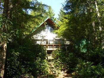3rd image of 1071 NE Collins Lake Dr