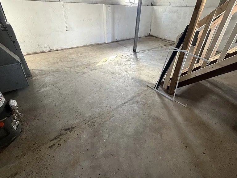 3009 Holton Ave — Photo 15