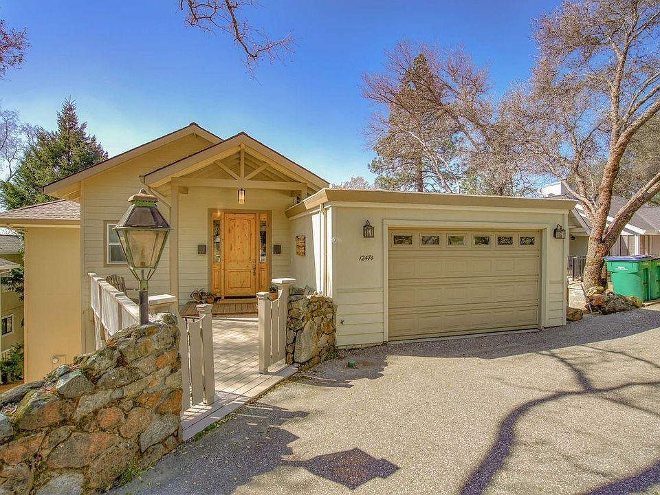 2nd image of 12474 Lake Wildwood Dr