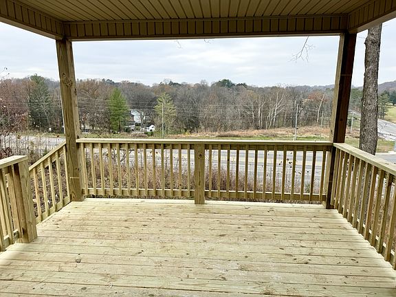 3rd image of 1806 Warfield Dr Lot 98
