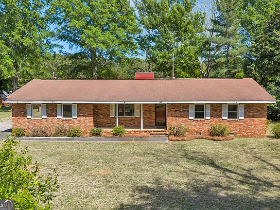 2nd image of 242 Lake Joy Rd