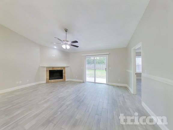 3rd image of 8778 Fieldside Dr S