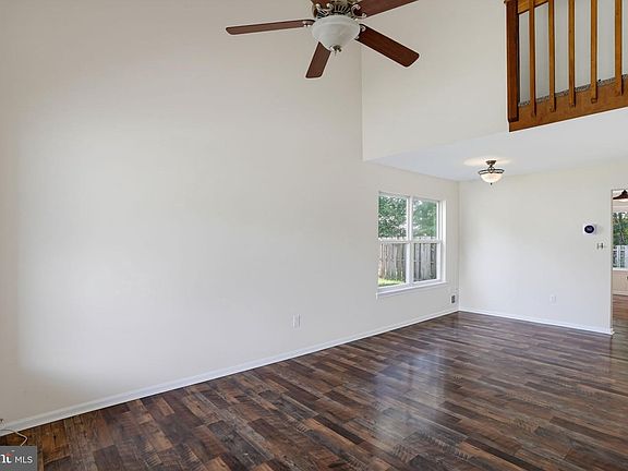 5th image of 103 Kevin Ct