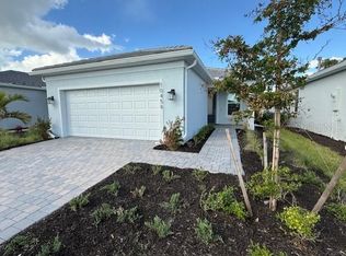 10458 Abaco Falls Dr, Englewood, FL 34223