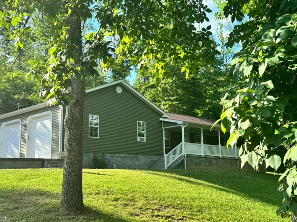 1168 Broad St, Summersville, WV 26651
