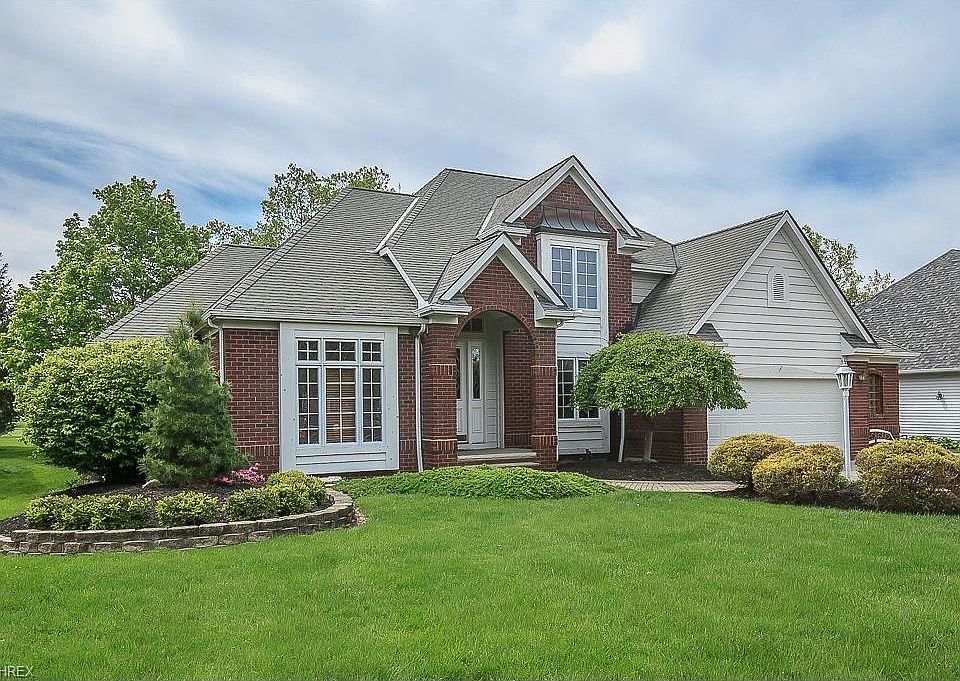 1st image of 1854 Cedarhurst Dr