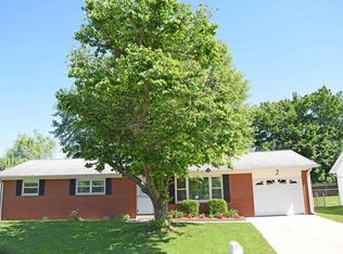 37 Mars Dr, Belleville, IL