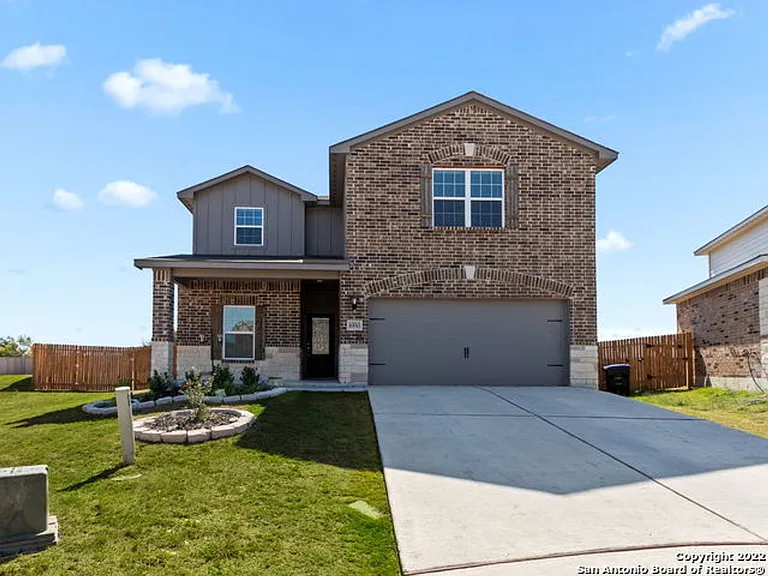 6550 Underwood Way — Photo 1
