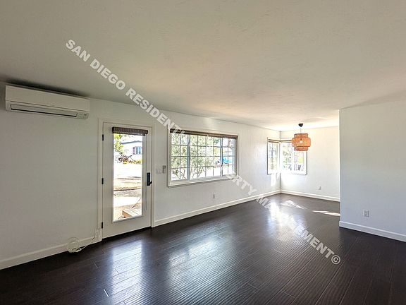 5th image of 2474 Blue Jay Dr