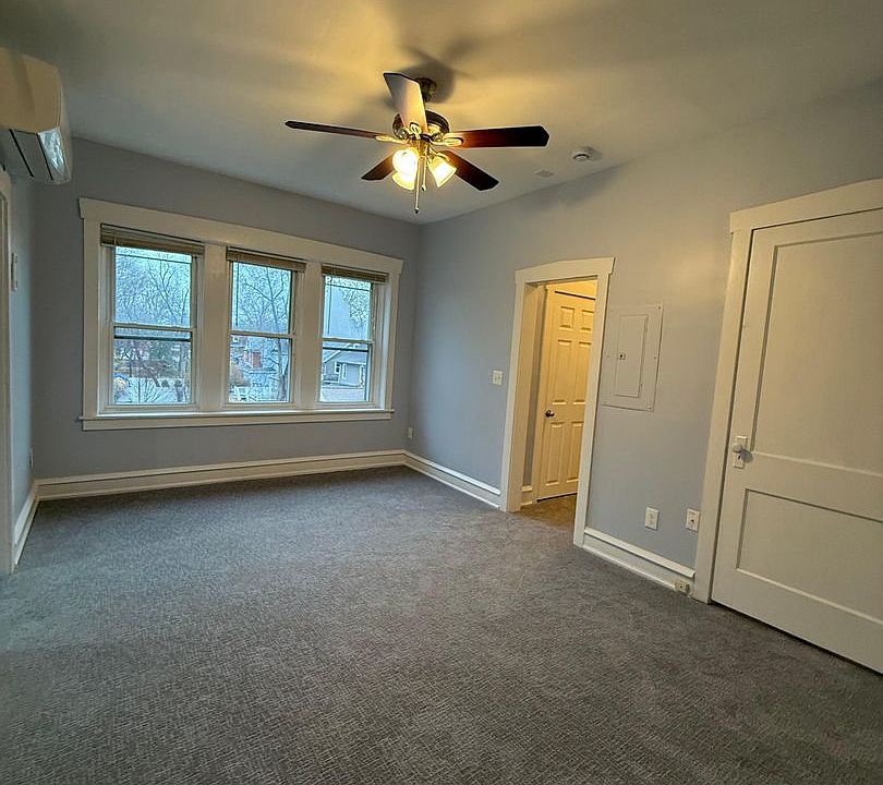 1st image of 1025 Collings Ave APT 20