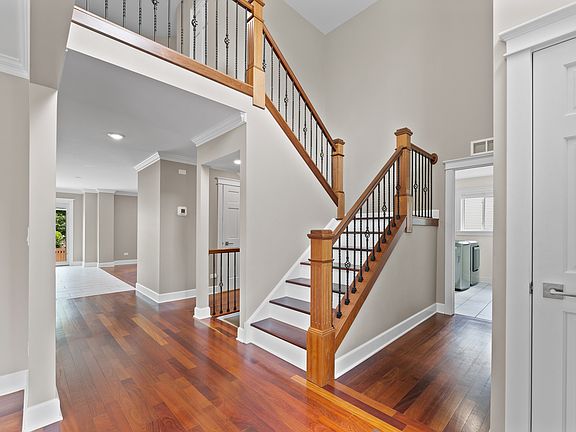 2nd image of 205 Glendale Dr