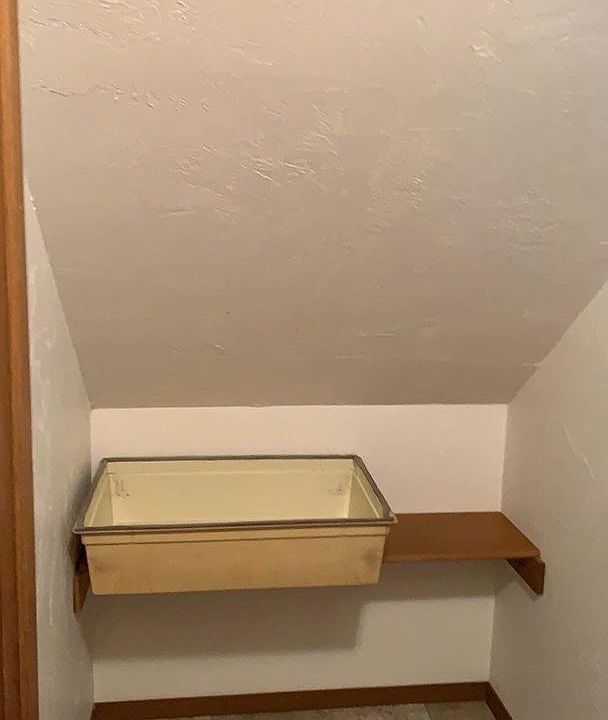1st image of 1159 Packerland Dr APT 3