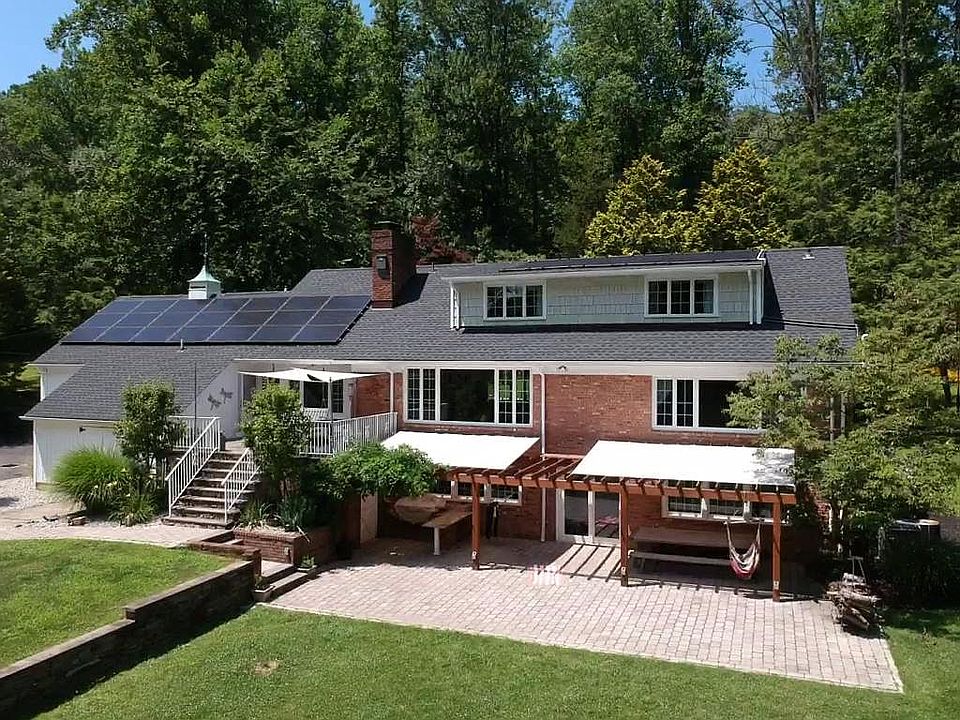 2nd image of 116 Sunbright Rd