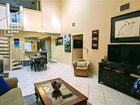 4th image of 931 NE Sandalwood Pl