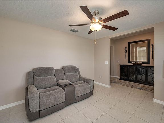 3rd image of 2958 Flying Blackbird Rd