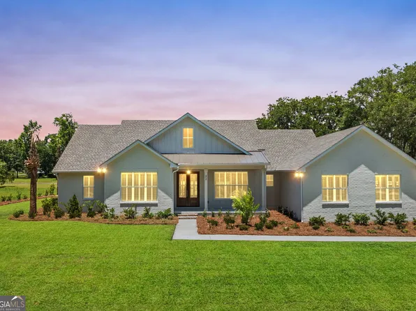 32 Pearl Ct, Waverly, GA 31565