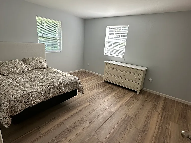 905 Ardmore Dr — Photo 17