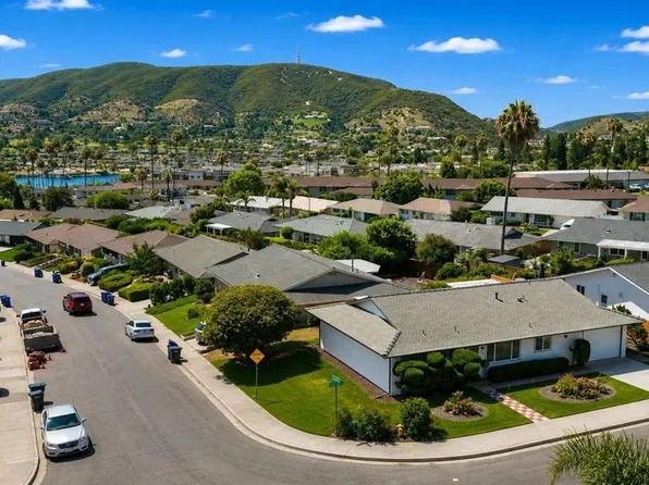 959 La Tierra Dr, San Marcos, CA 92078