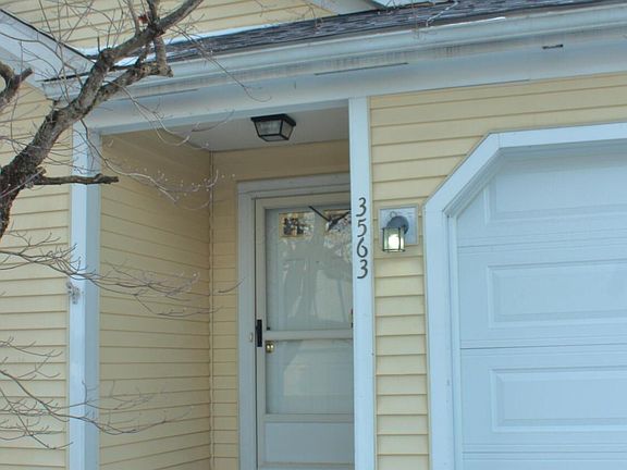 3rd image of 3563 Frenchpark Dr