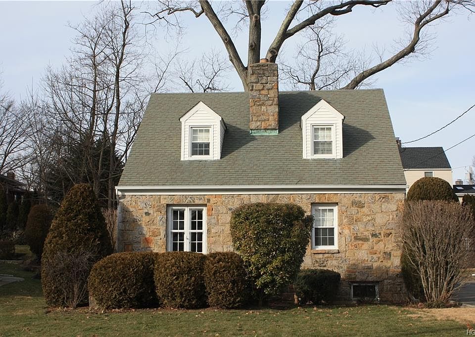 1st image of 39 Rose Ave