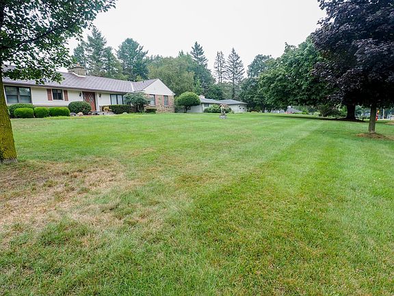 1520 Timberlane Drive, Portage-128