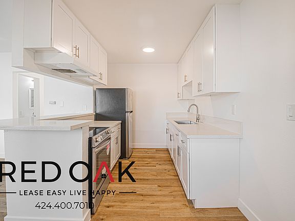 2nd image of 927 Daisy Ave APT 7