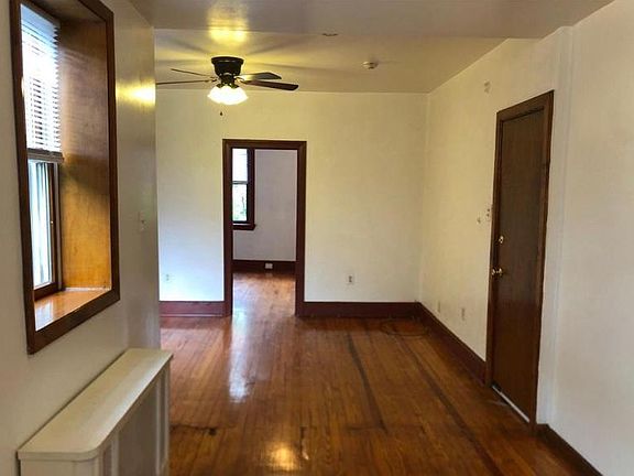 2nd image of 1508 E Moyamensing Ave #1