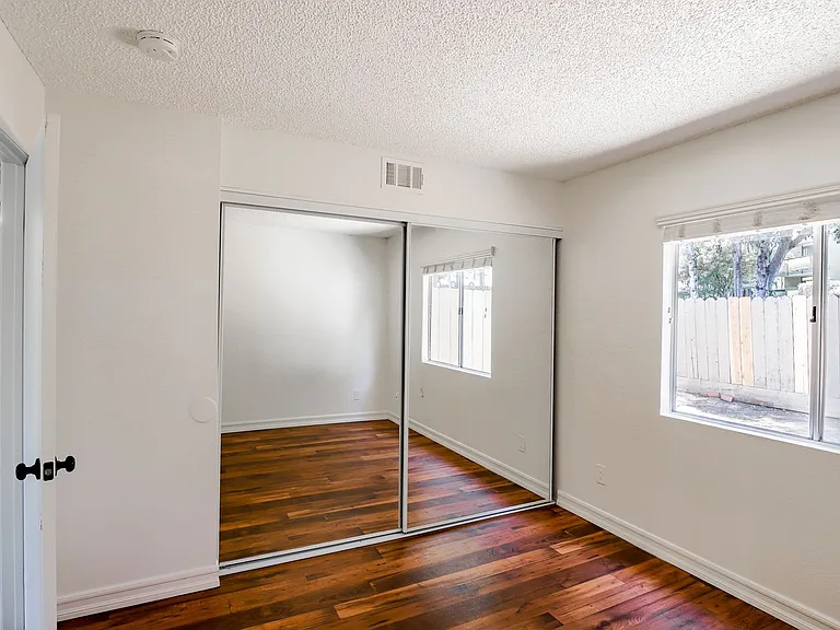 Peppertree Apartments — Photo 81