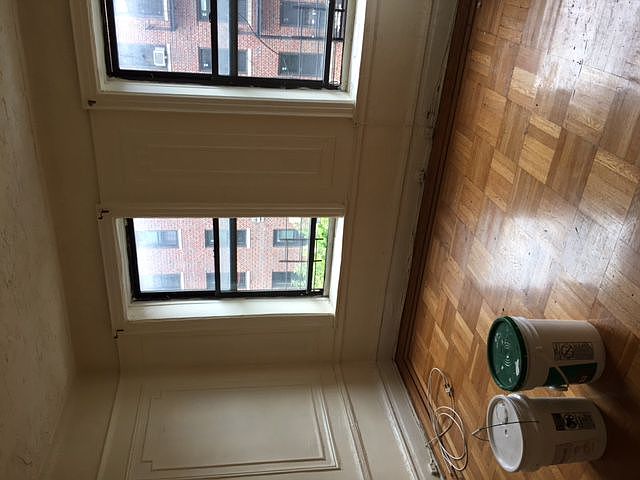 1st image of 354 E 21st St APT 1E