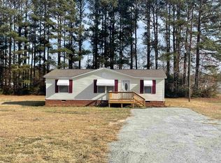 1313 Charlottes Rd, Clinton, SC 29325