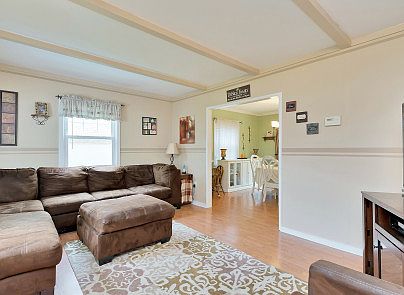 2nd image of 30 Green Ave
