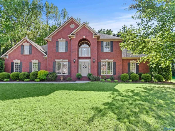 107 Long Creek Dr, Madison, AL 35758