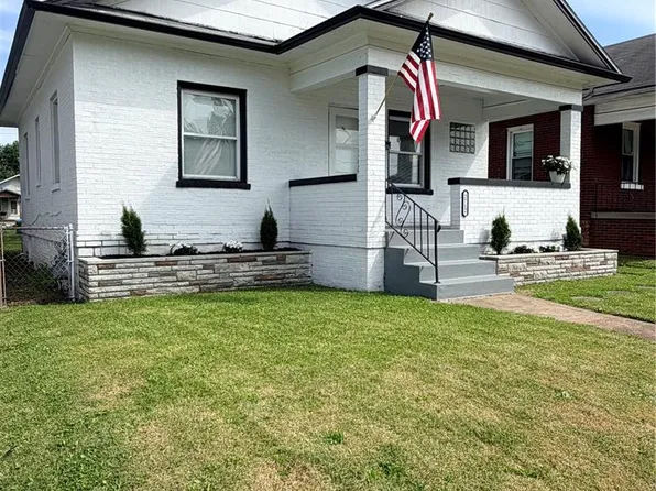 2712 Iowa St, Granite City, IL 62040