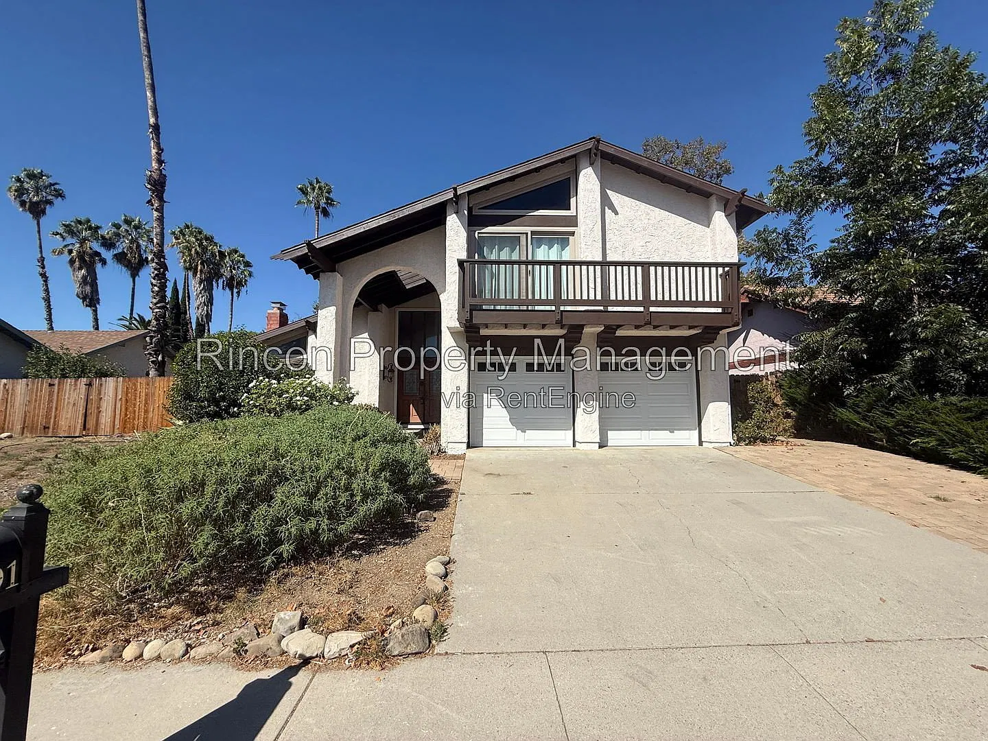 3 bed, 2.5 bath, 1914 sqft, $4,900 — Photo 4