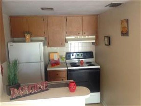 3rd image of 38010 14th Ave